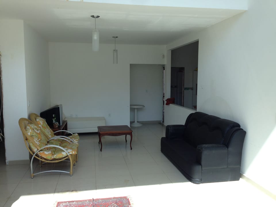 House, Non Smoking | Living area | Flat-screen TV