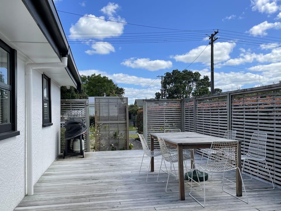 Spacious, private & sheltered BBQ deck