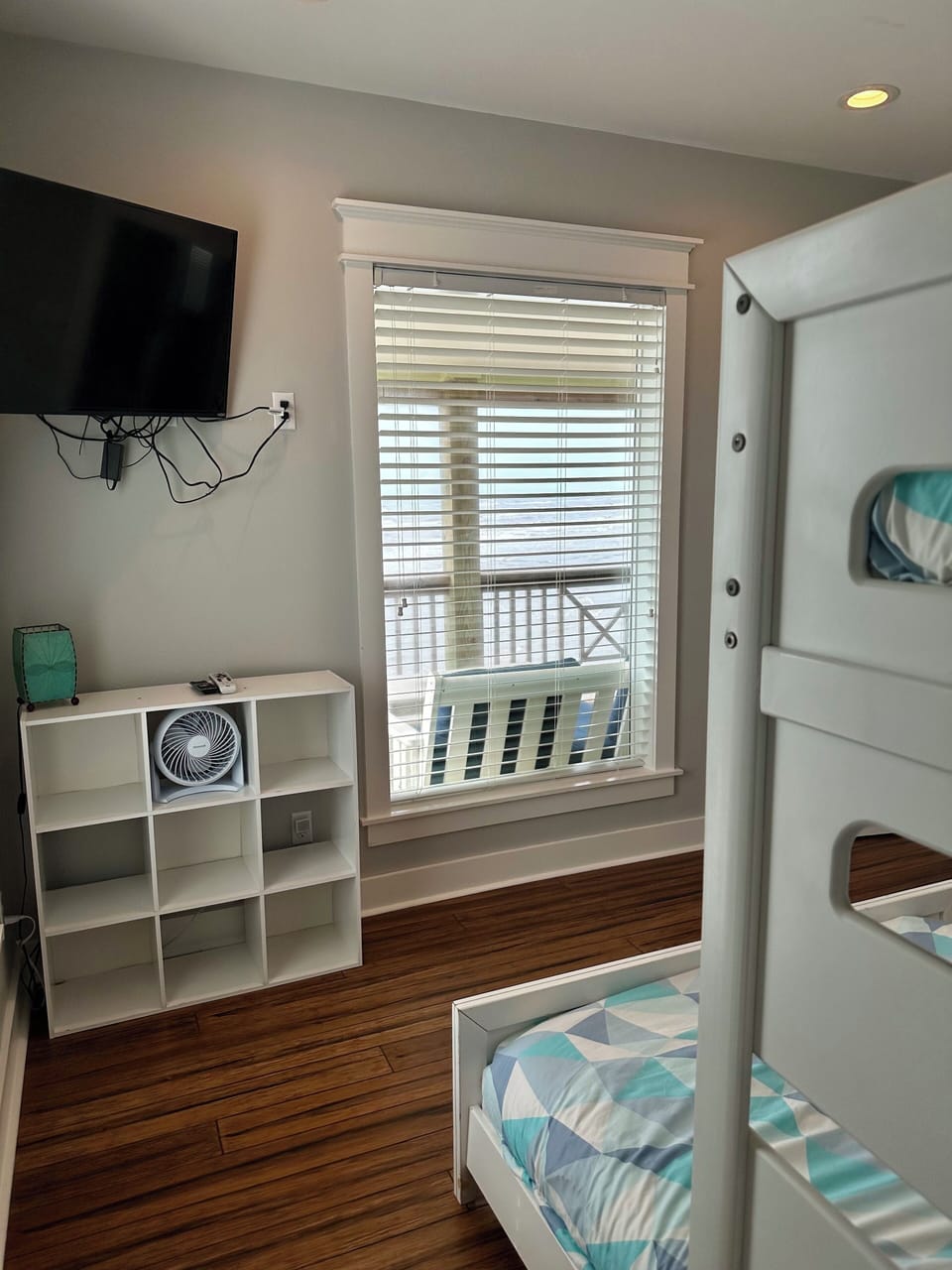 3rd bedroom with ocean views. Full bed & twin loft bed. En-suite bathroom.