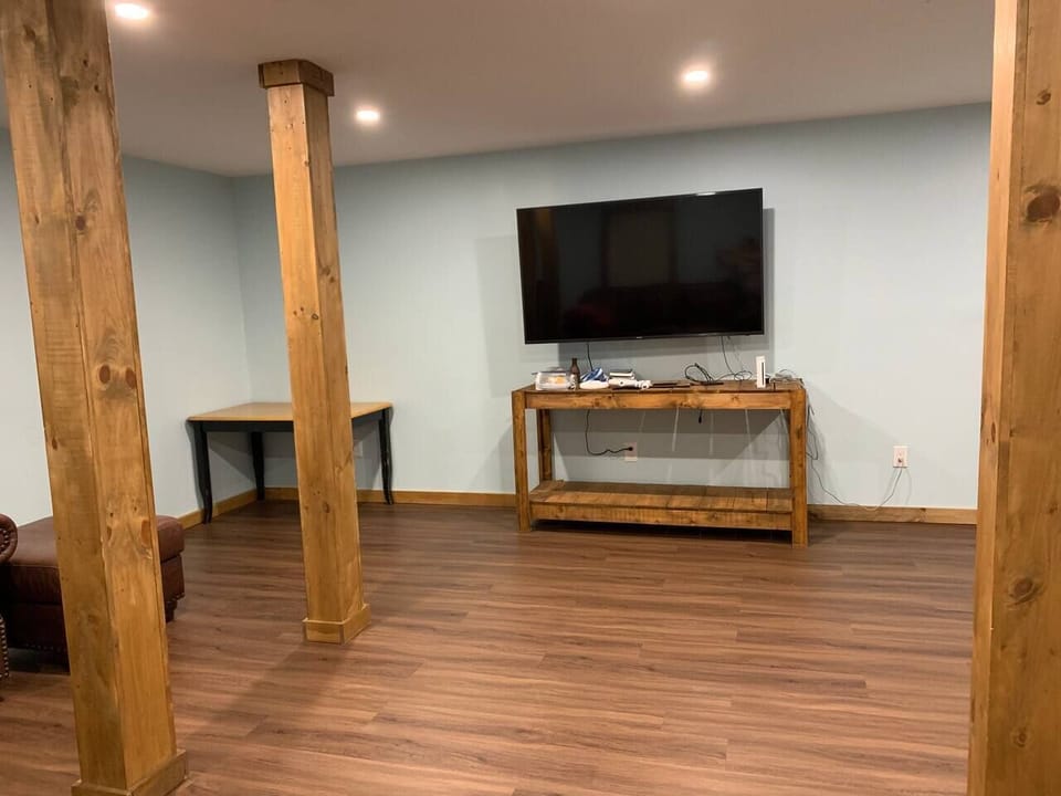 Game Room view #3