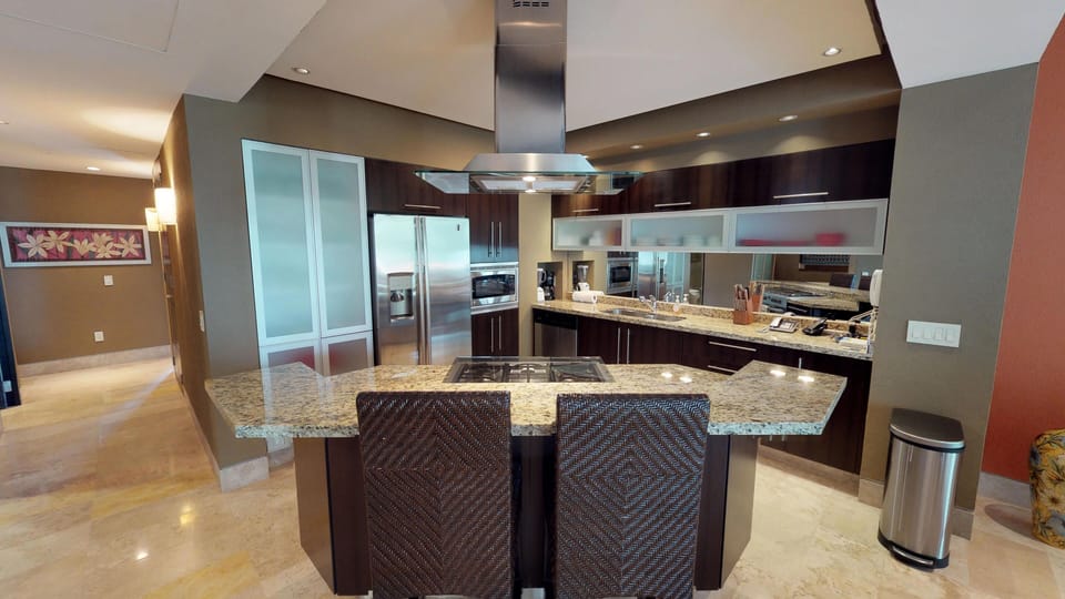 Condo - Image 12