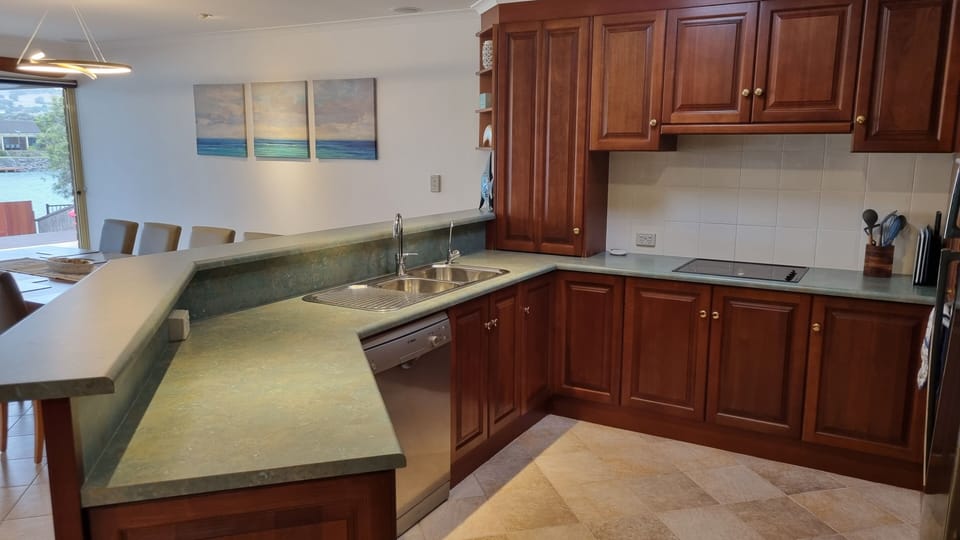 Fully Equipped Kitchen including puratap, dishwasher, coffee pod machine 