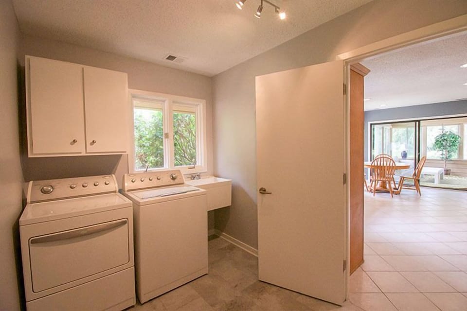 Full Sized Washer and Dryer