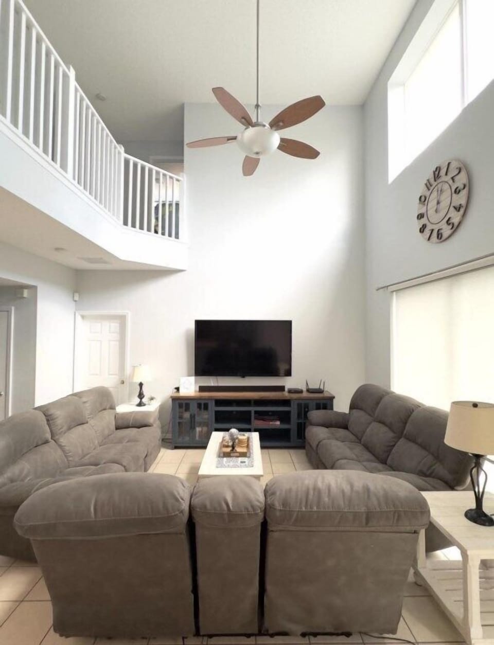 155FamilyRoomnew