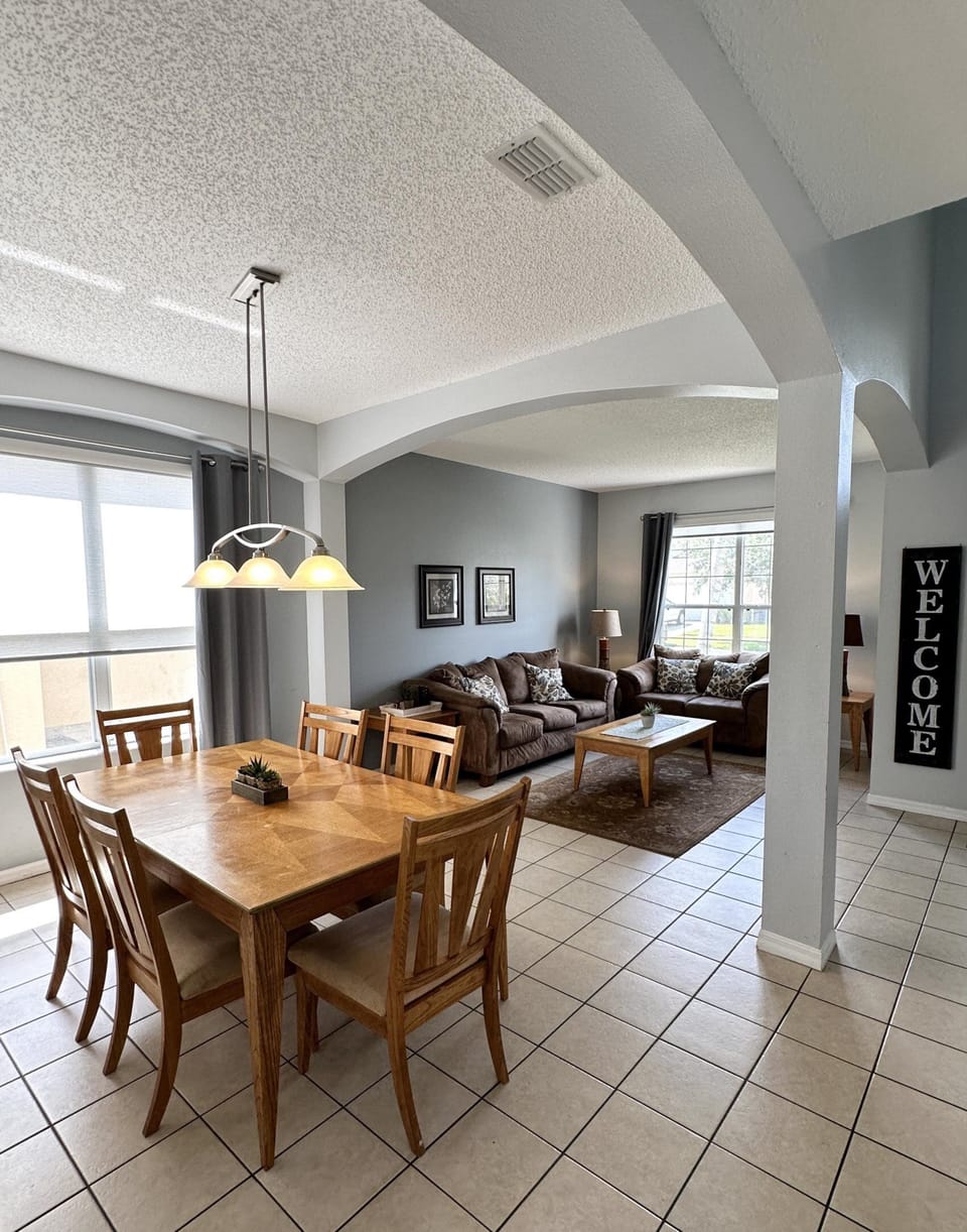 155DiningRoomnew