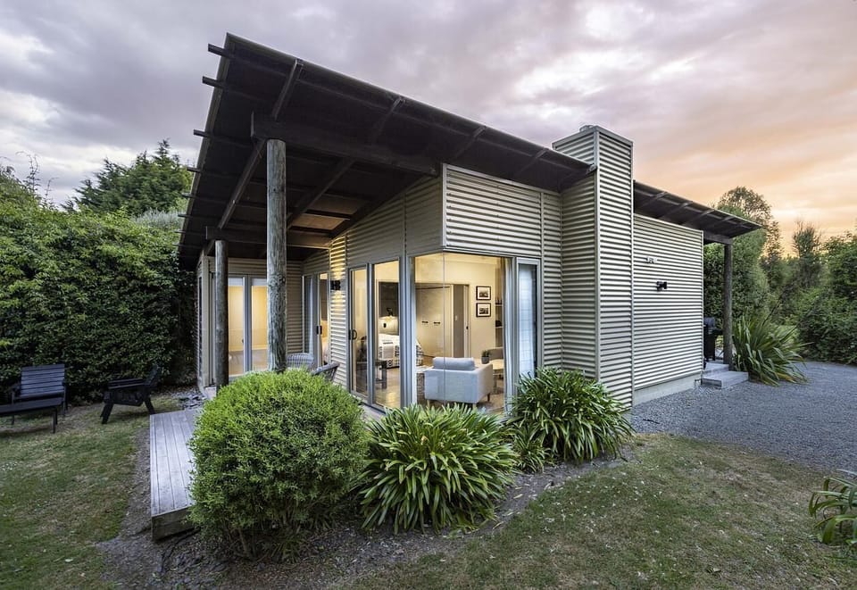Cottage exterior 