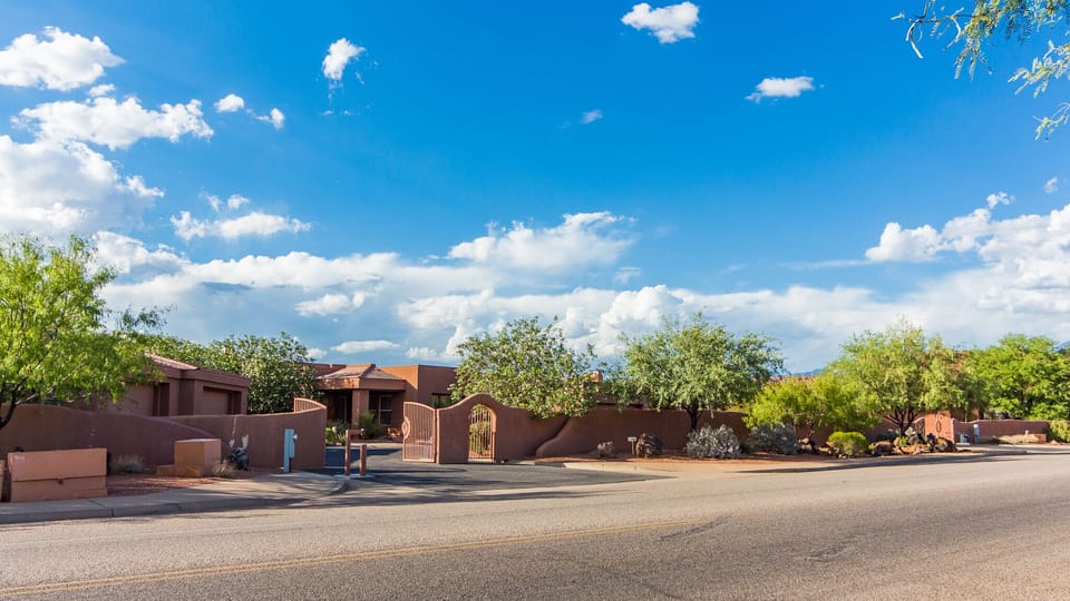 Entrada Gated Community Of Only 6 Homes