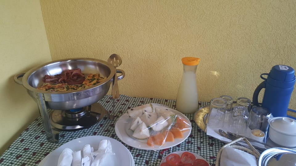 Breakfast meal
