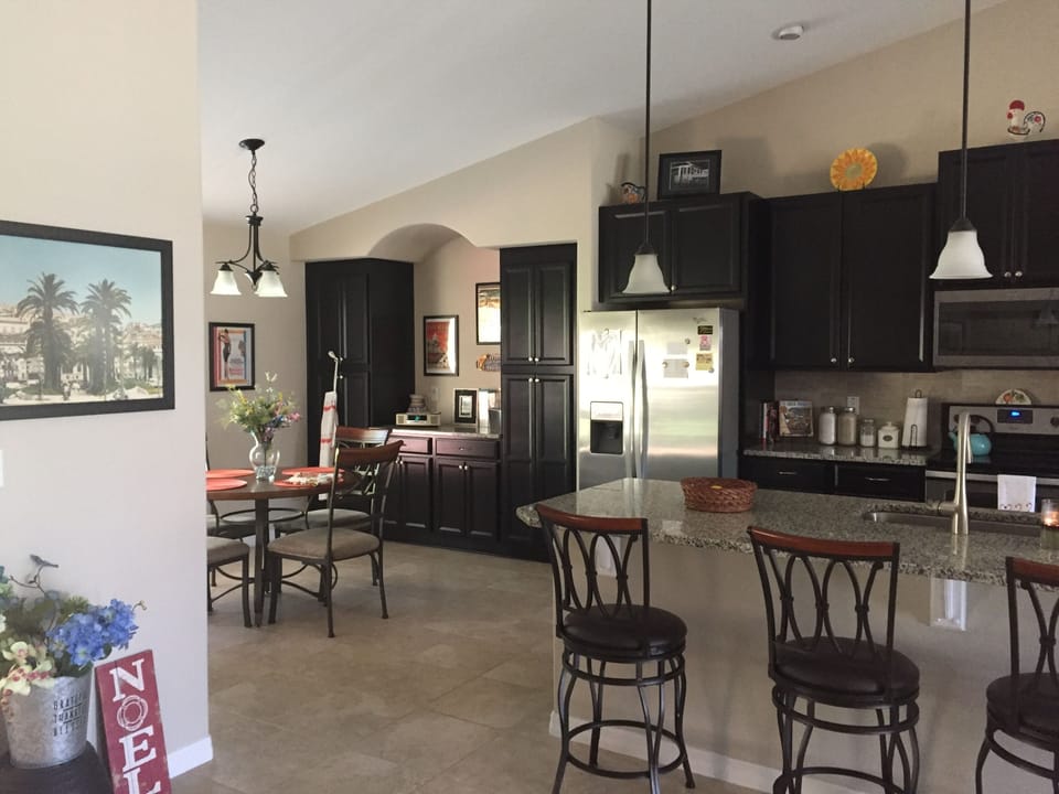 Open concept kitchen area.