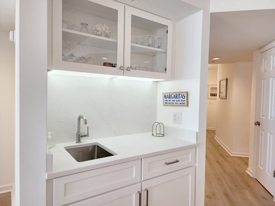 Wet Bar