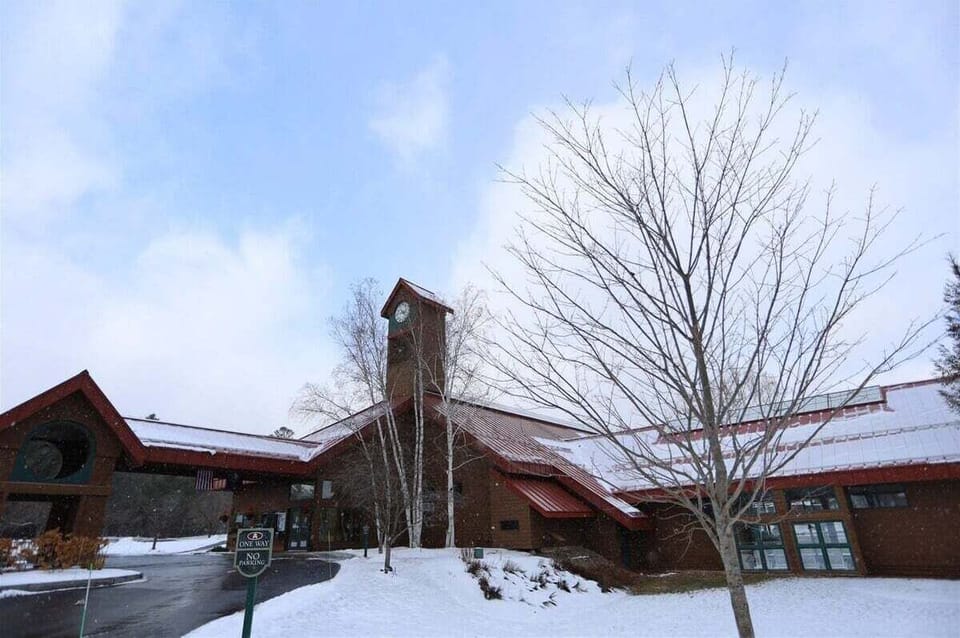 Deer Park Community and Recreation Center Woodstock, NH
