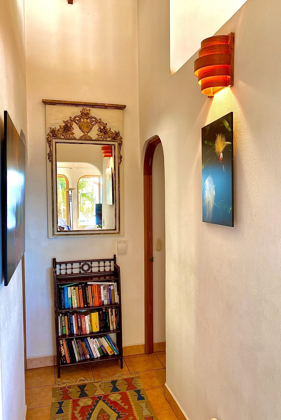 corridor leading to the bedrooms