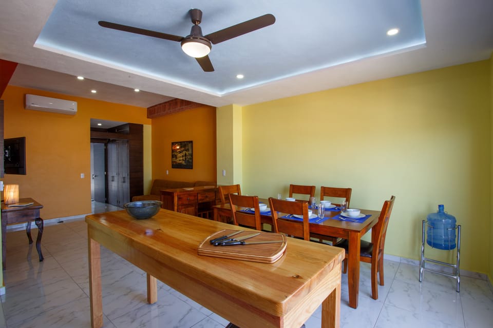 Condo - Image 10