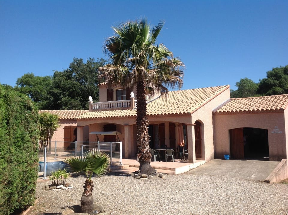 driveway and garage
