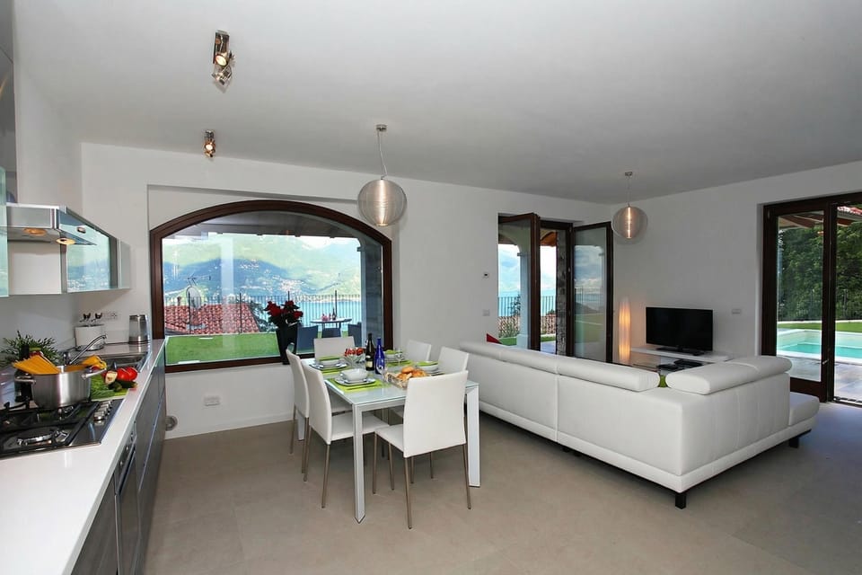 Kitchen and dining area