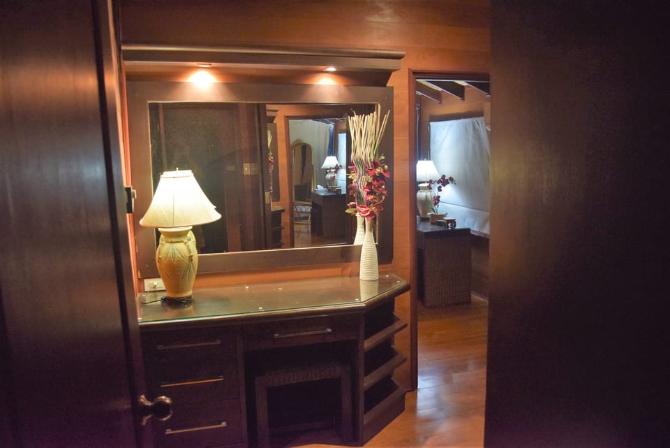 Banyan Villa 3 Master Bedroom dressing room