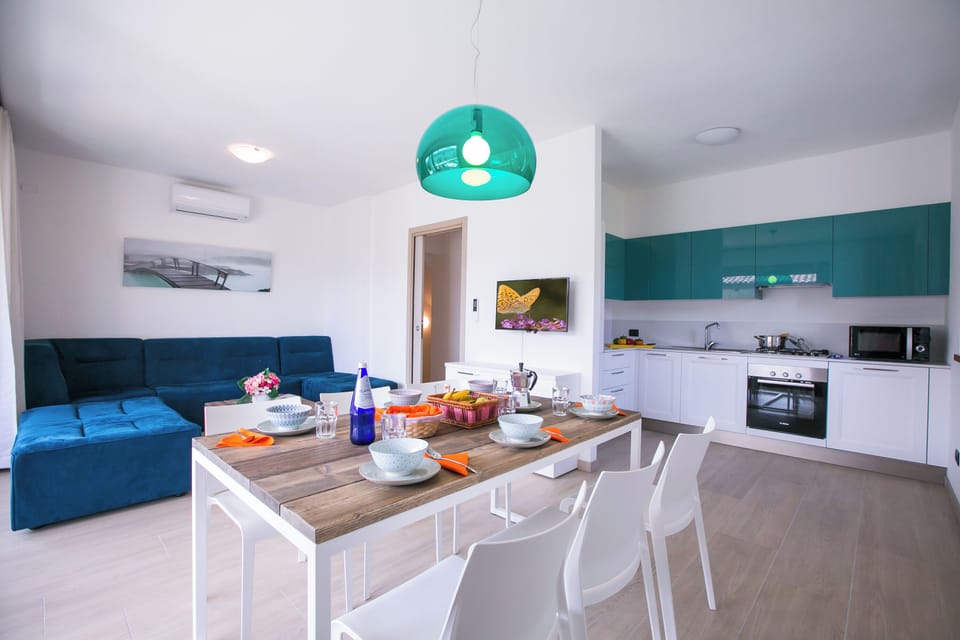 Kitchen and dining area