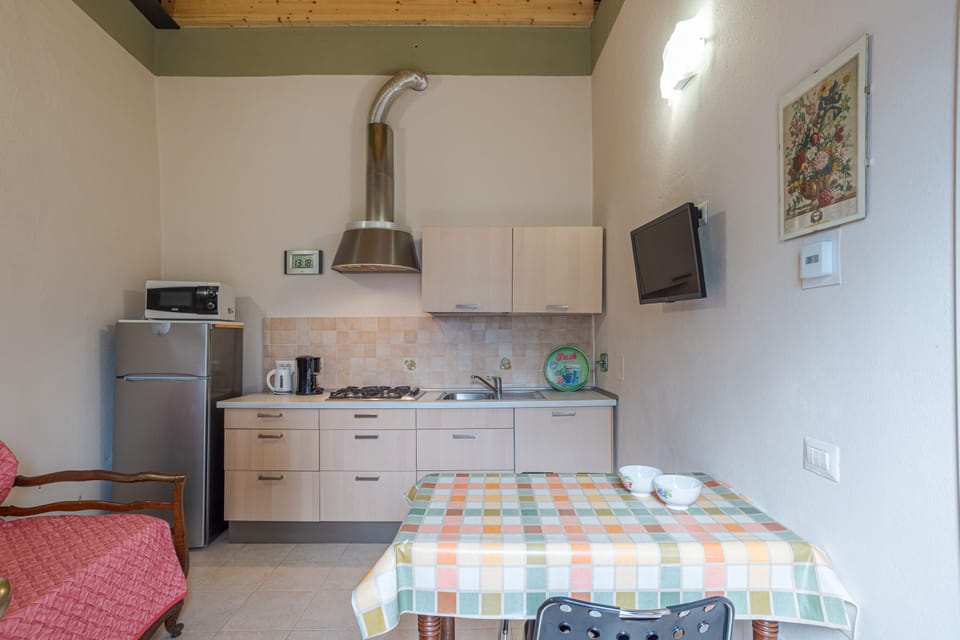 Kitchen and dining area