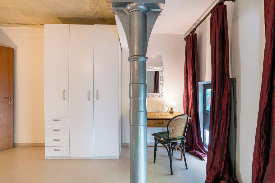 Second bedroom