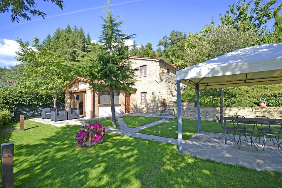 Outdoor view and panoramic view
