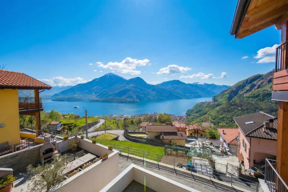 Lake View