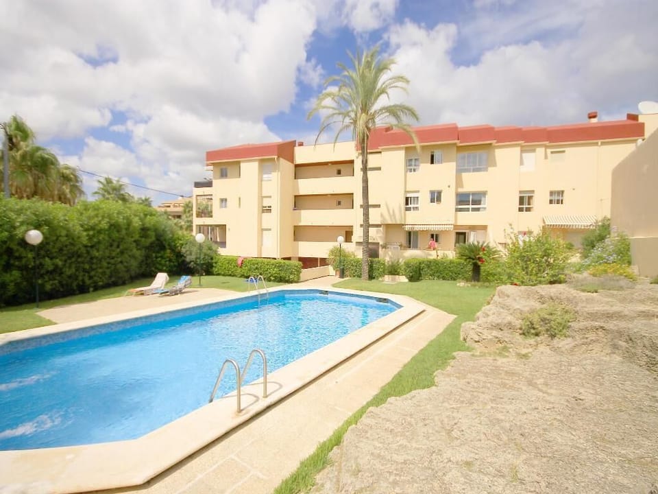 Communal swimming pool