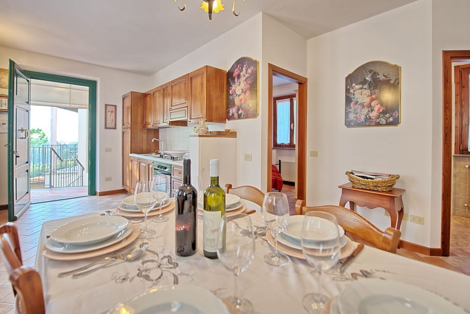Dining Room, Kitchen