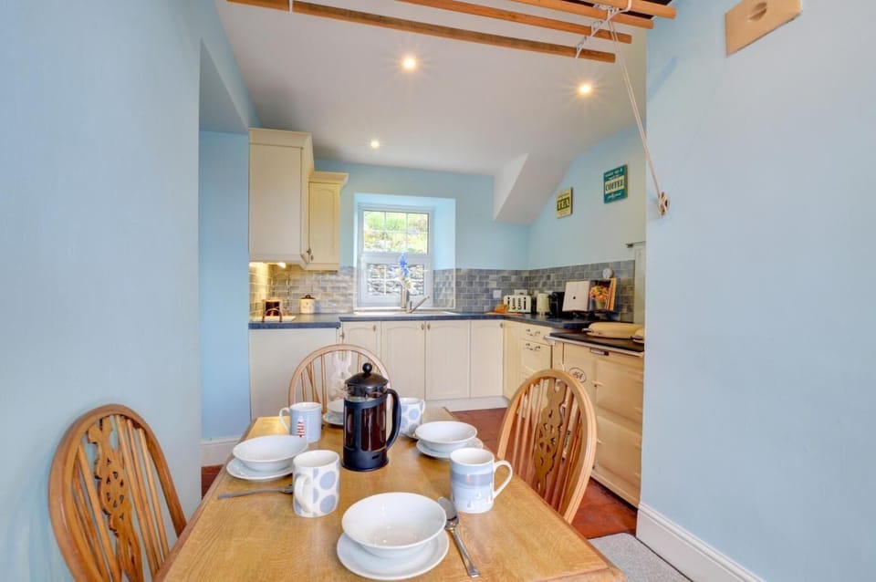 Breakfast Kitchen