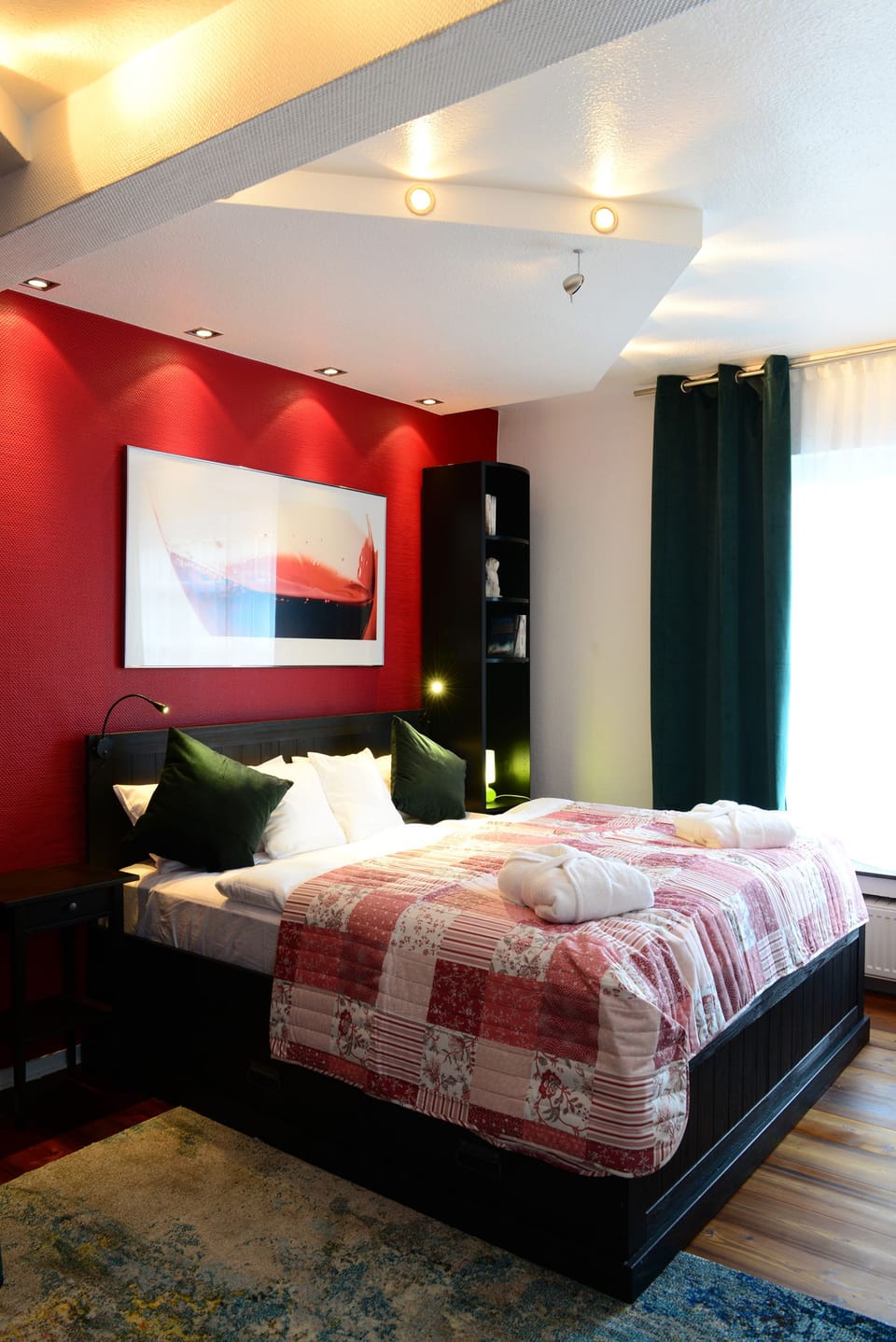 Double Room, 1 King Bed (Das Rote Zimmer) | Room amenity