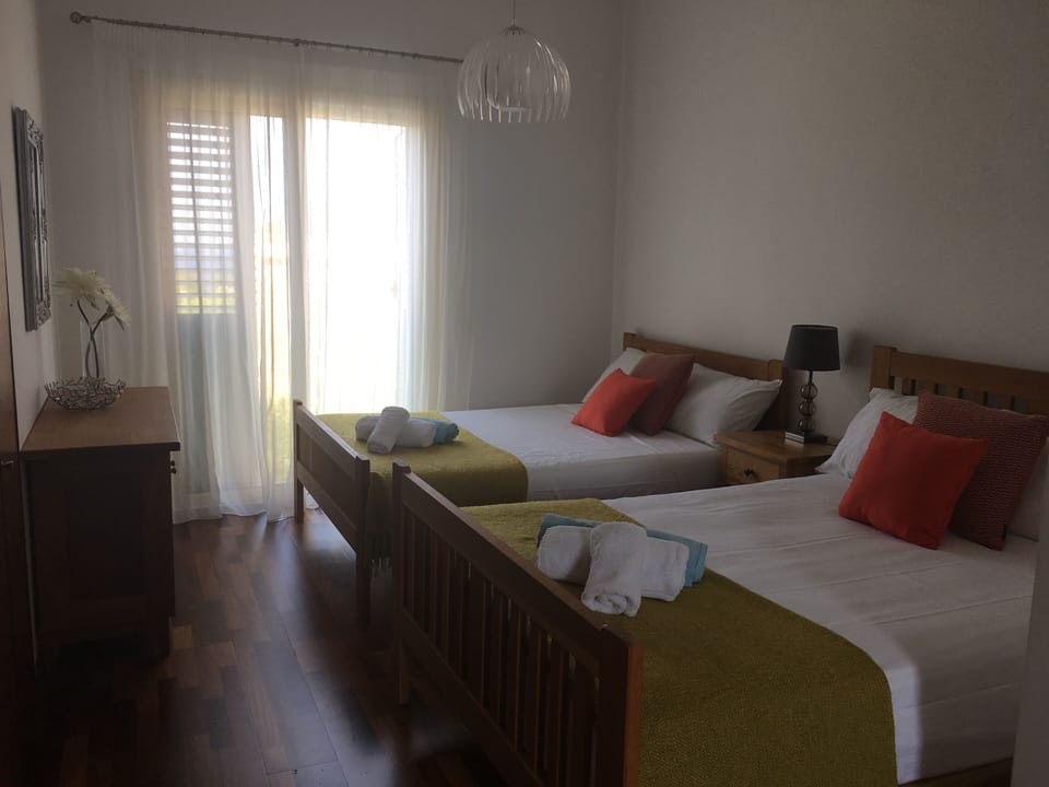2nd Bedroom with 2 Double Beds