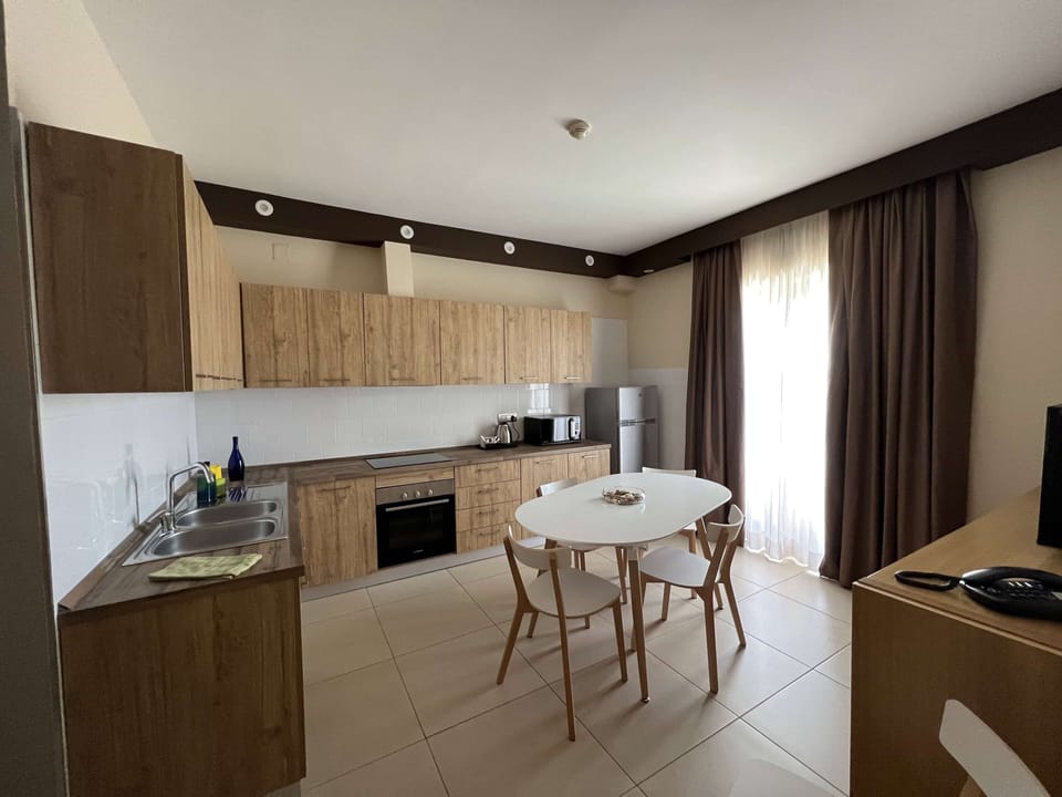 Suite, 1 Queen Bed, Balcony, Pool View (with Sofabed) | Premium bedding, minibar, in-room safe, desk