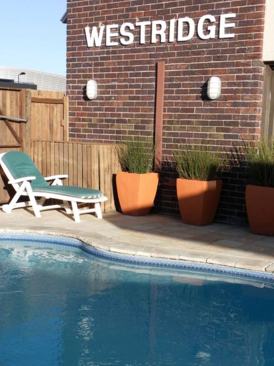 Apartment Pool