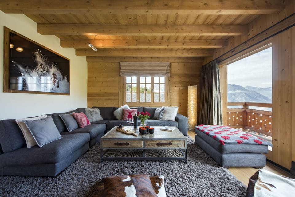 Sitting area with beautiful views