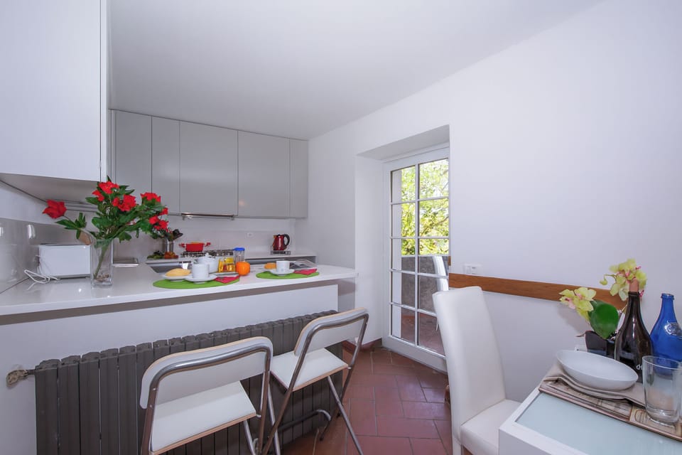 Kitchen and dining area