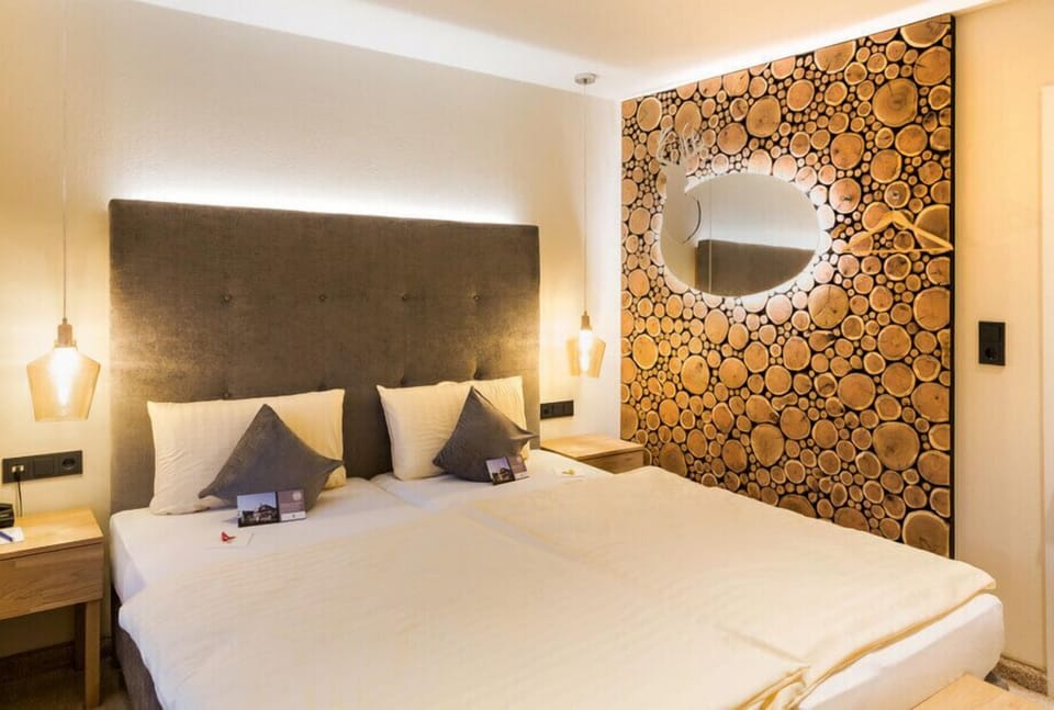 Standard Room | Soundproofing, rollaway beds, free WiFi