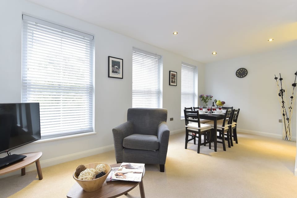 Apartment, 2 Bedrooms | Living area | Flat-screen TV