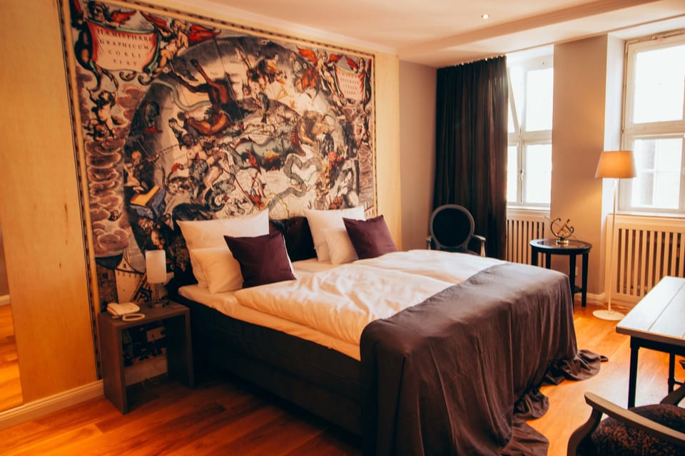 Superior Double Room | Hypo-allergenic bedding, minibar, in-room safe, individually decorated