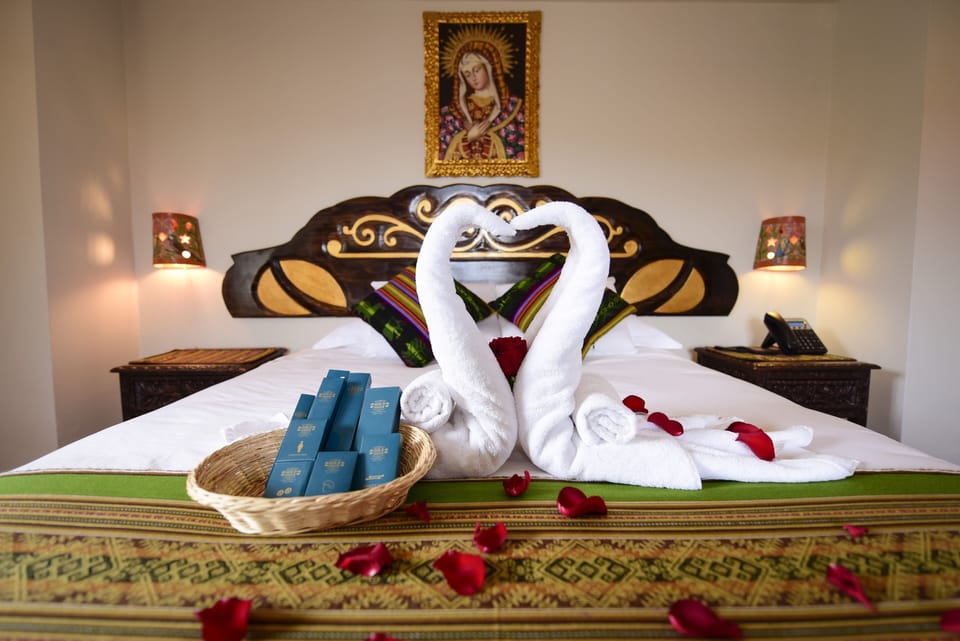 Classic Double Room, 1 Queen Bed, Private Bathroom | In-room safe, desk, blackout drapes, iron/ironing board
