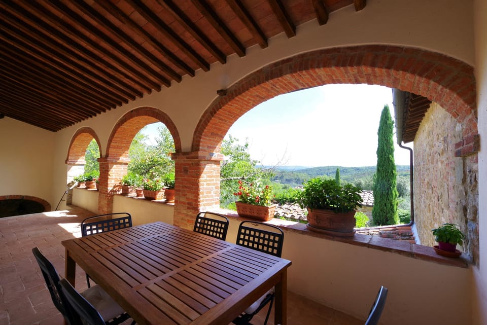 Arco al Poggio - the private Loggia