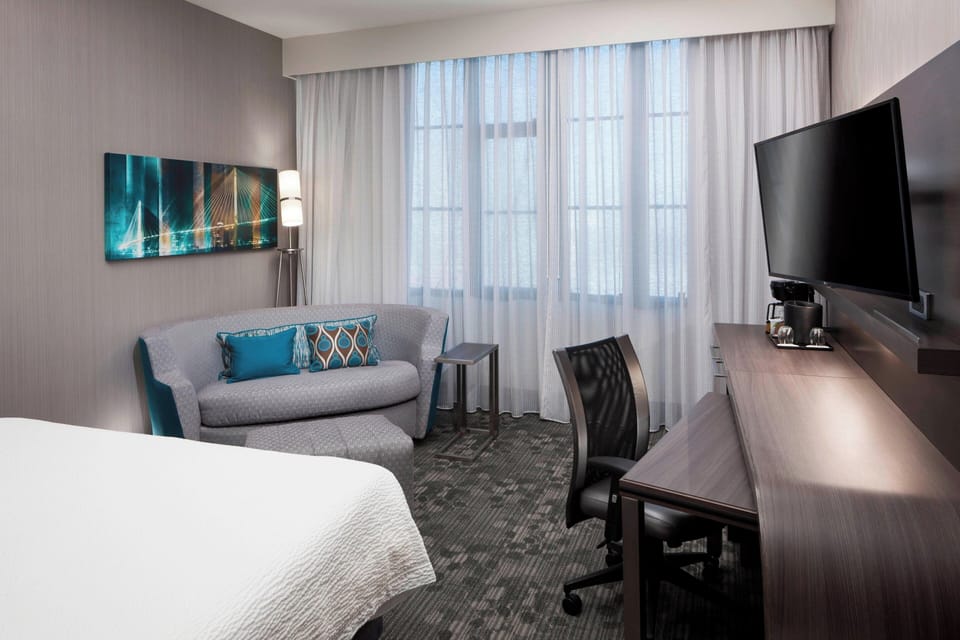 In-room safe, desk, laptop workspace, iron/ironing board