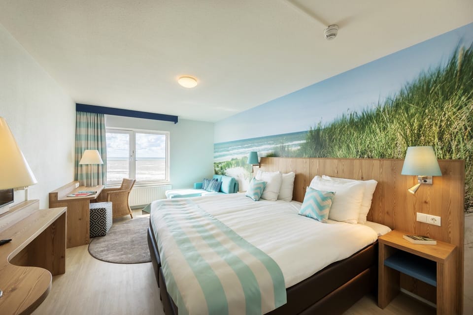 Premium Double Room | In-room safe, desk, laptop workspace, free WiFi