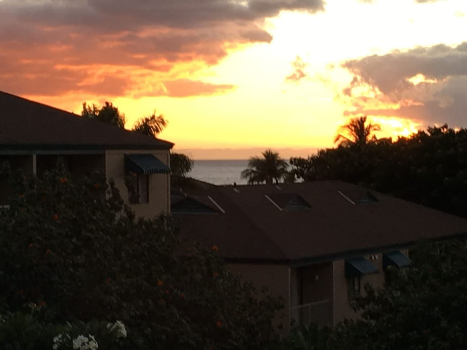 Sunset from our lanai.
