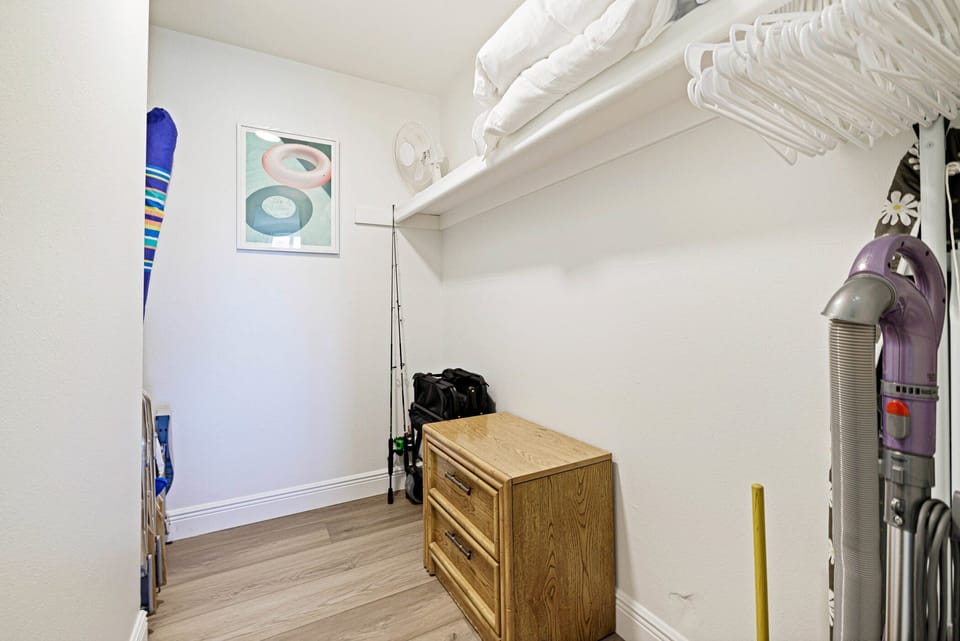 Master Bedroom Closet