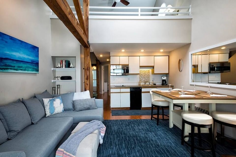 Main living area (1)