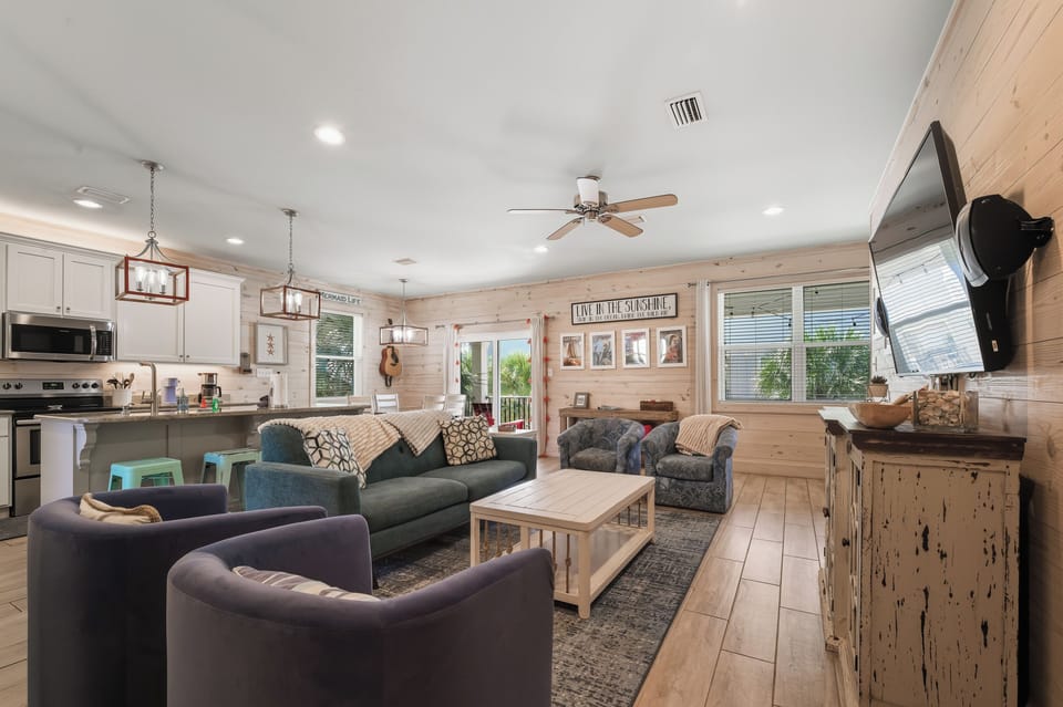 Modern, open floor plan!