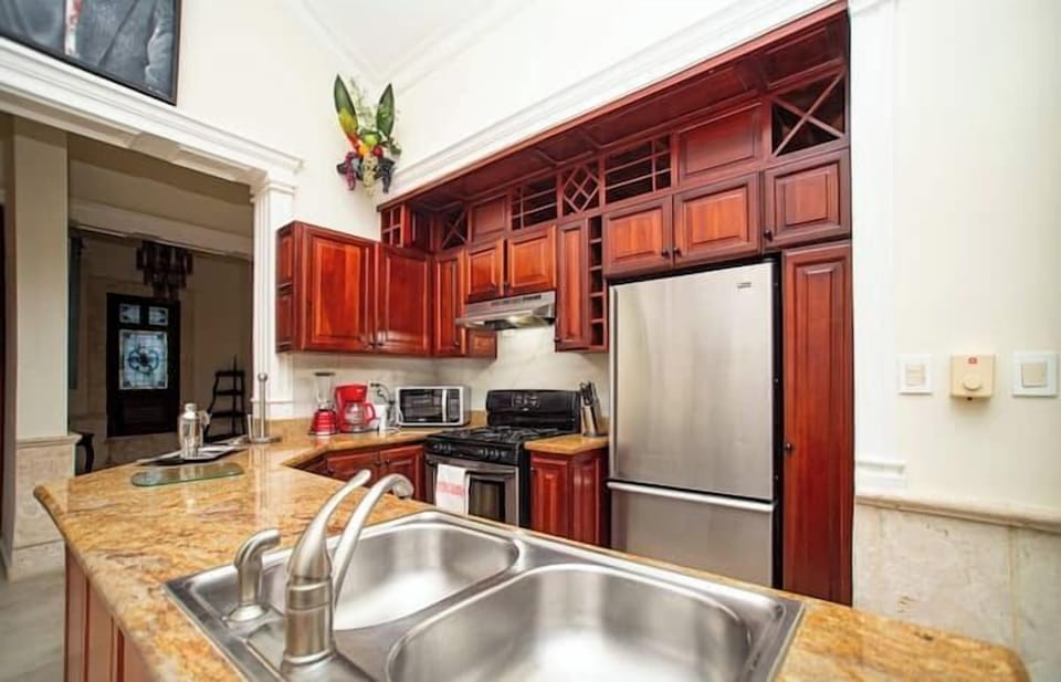 Kitchen/Puntilla (1)