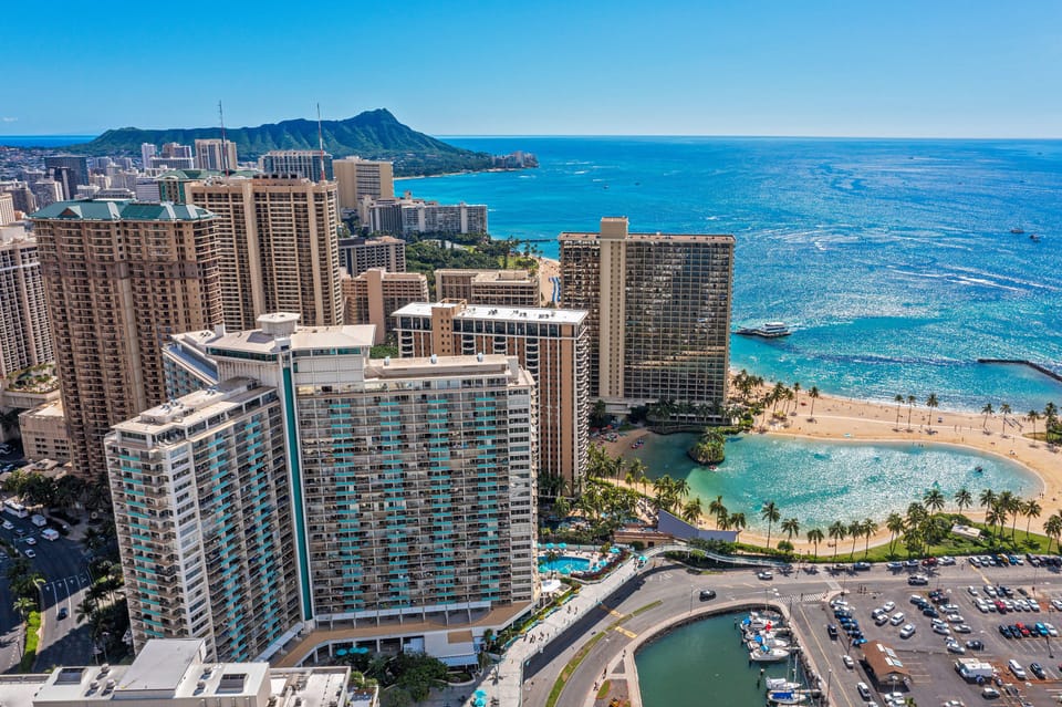 Iconic Ilikai Hotel and Diamond Head in the back