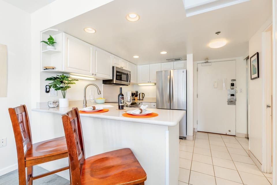 Kitchen and Island Bar Top with 2 Stools