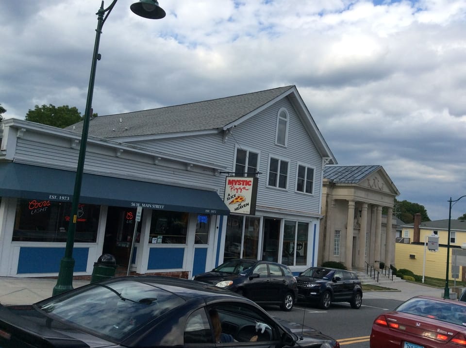 Well known “Mystic Pizza” right downtown