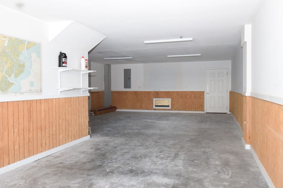 garage
